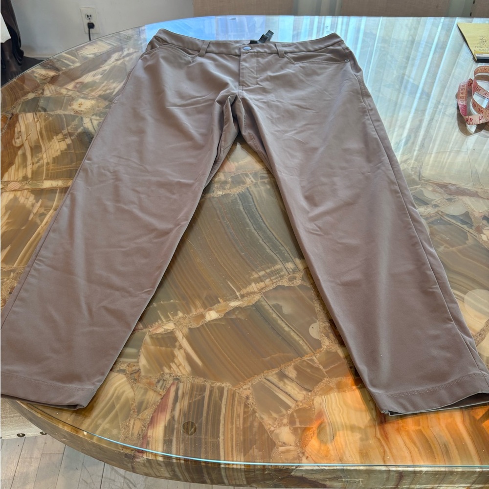 Lululemon Athletica Men's Khaki Chinos